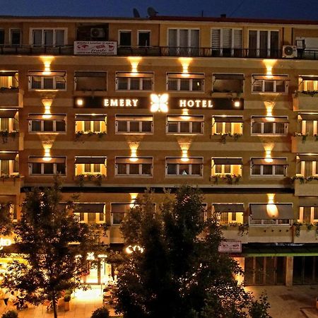 Emery Hotel Prisztina Zewnętrze zdjęcie